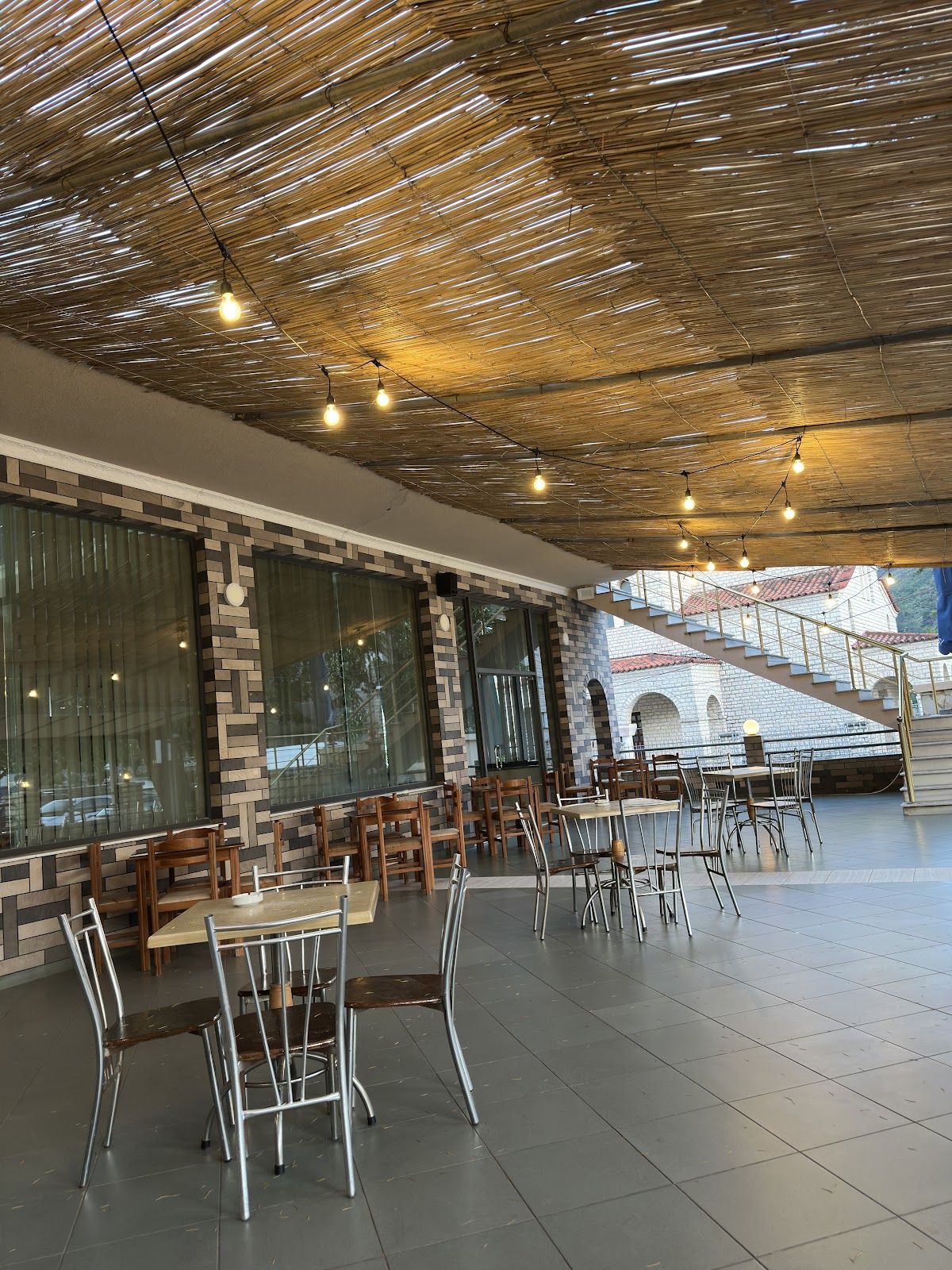 Bar cafe photo 4