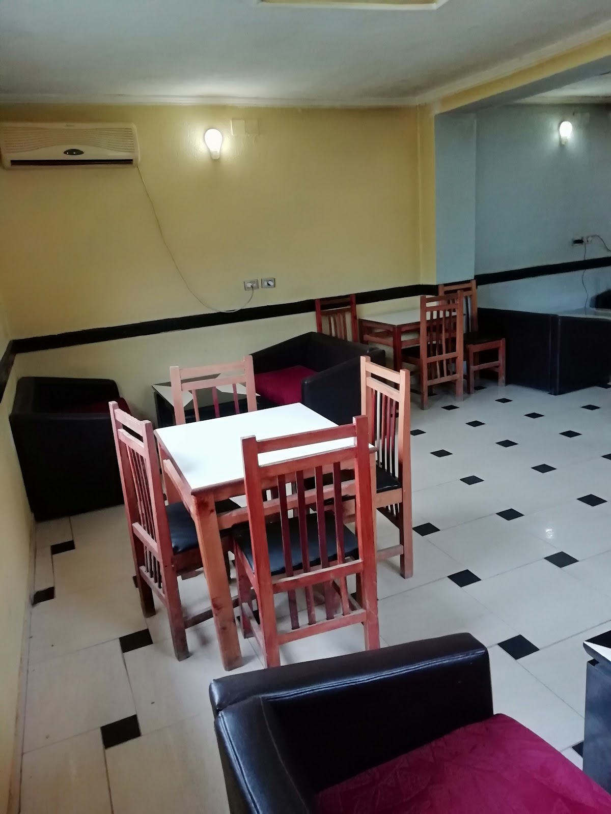 Bar Kafe ELI FISHTI photo 5