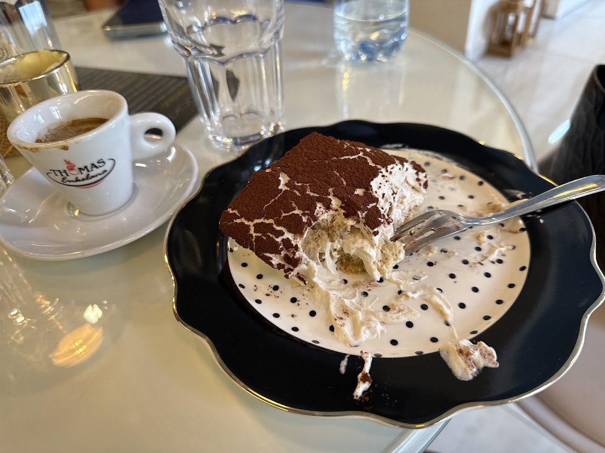 Kanellë Crêperie & Pastry Shop photo 2