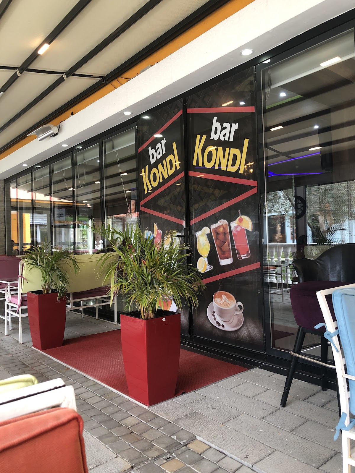 Kondi Bar photo 2