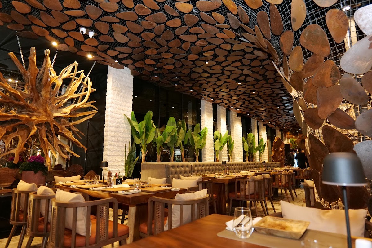 Grand Lounge & Restaurant photo 3