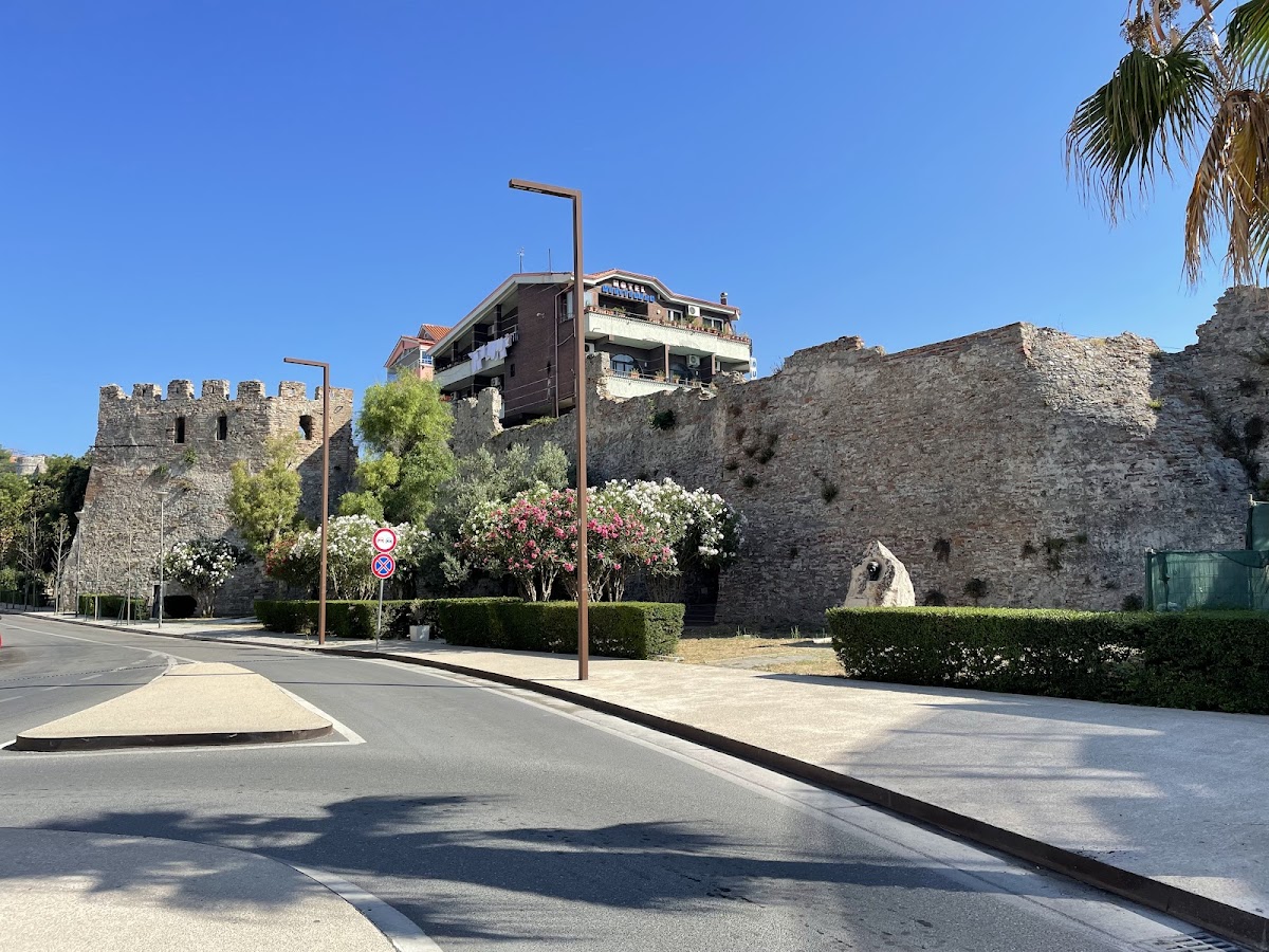Venetian Tower of Durrës photo 2