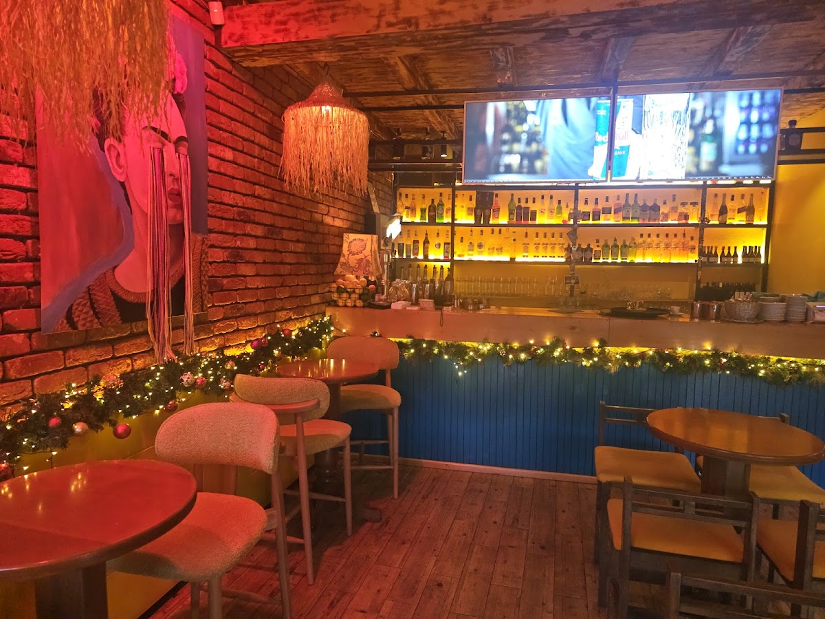 Ambient Bar Gjakovë photo 3