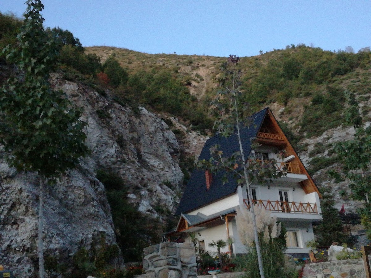 Guest House "Uka"