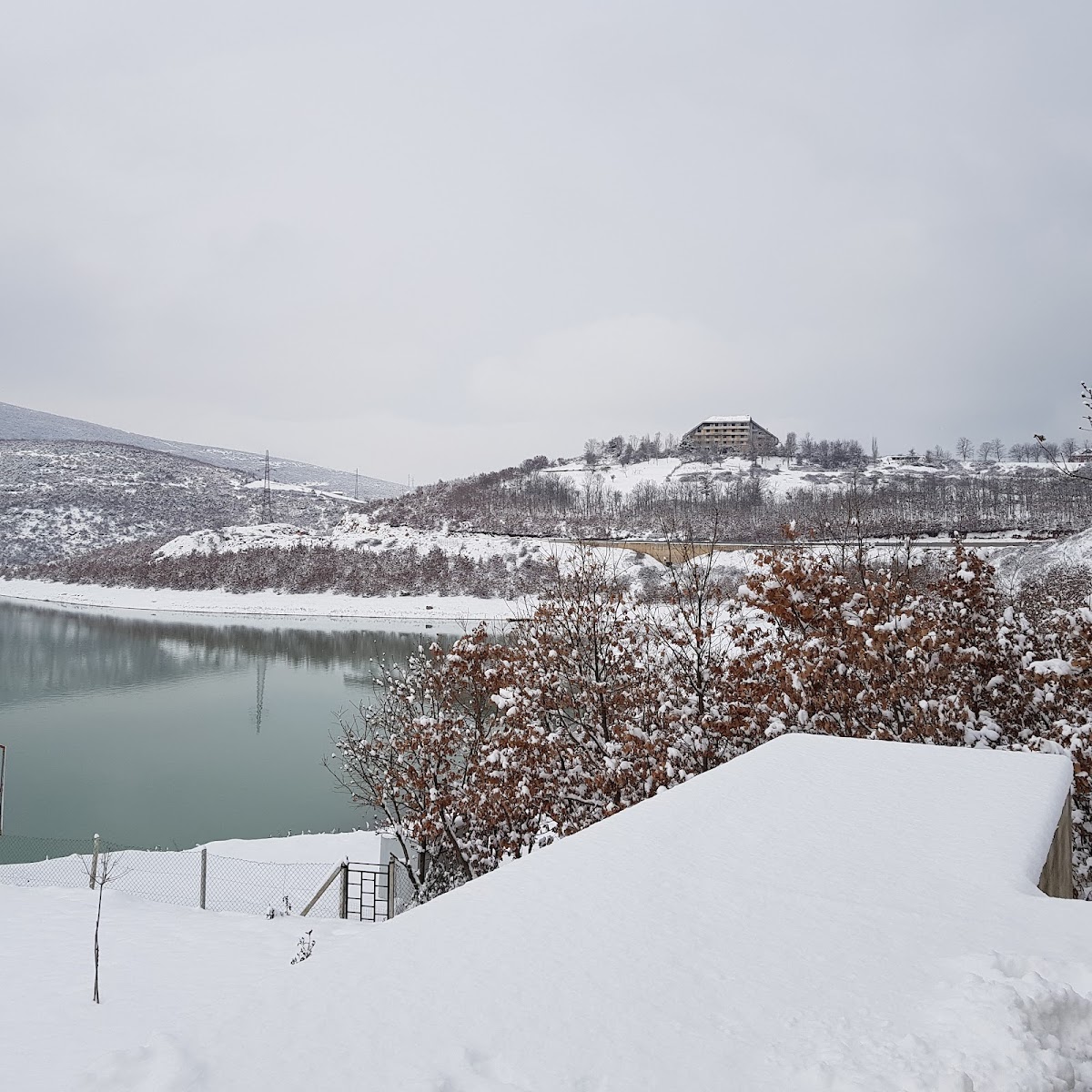 Bar Hotel "TIRANA" in Kukes photo 5