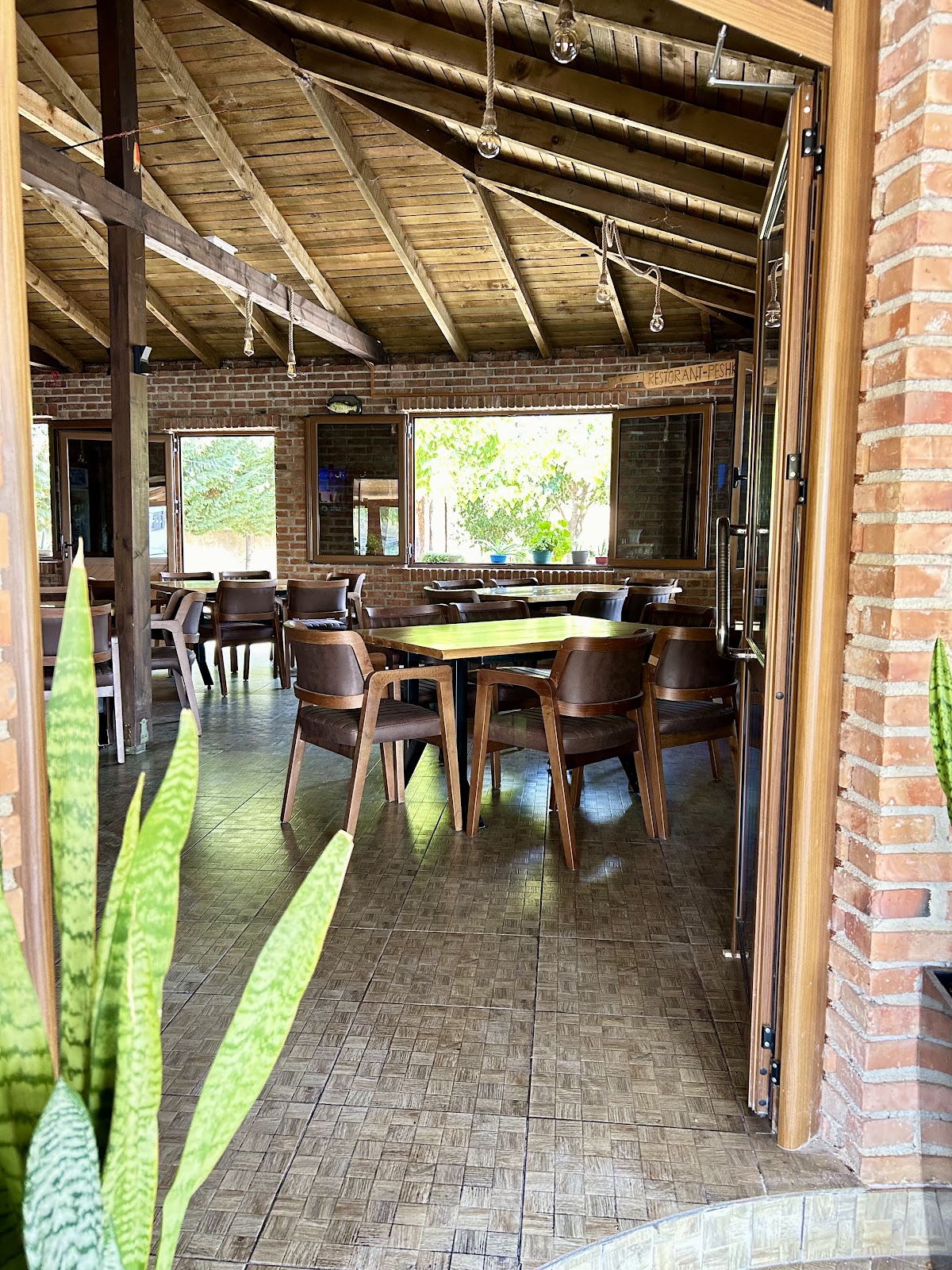 Bar Restorant "Te Pllumi” 🐟 photo 4