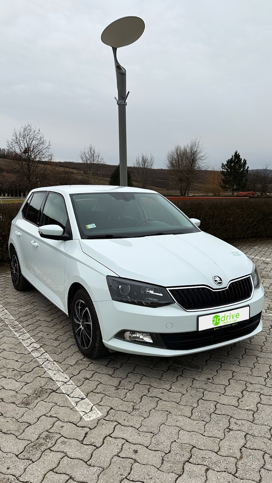 Godrive Rent a Car — Makina me Qira në Skënderaj — photo 3