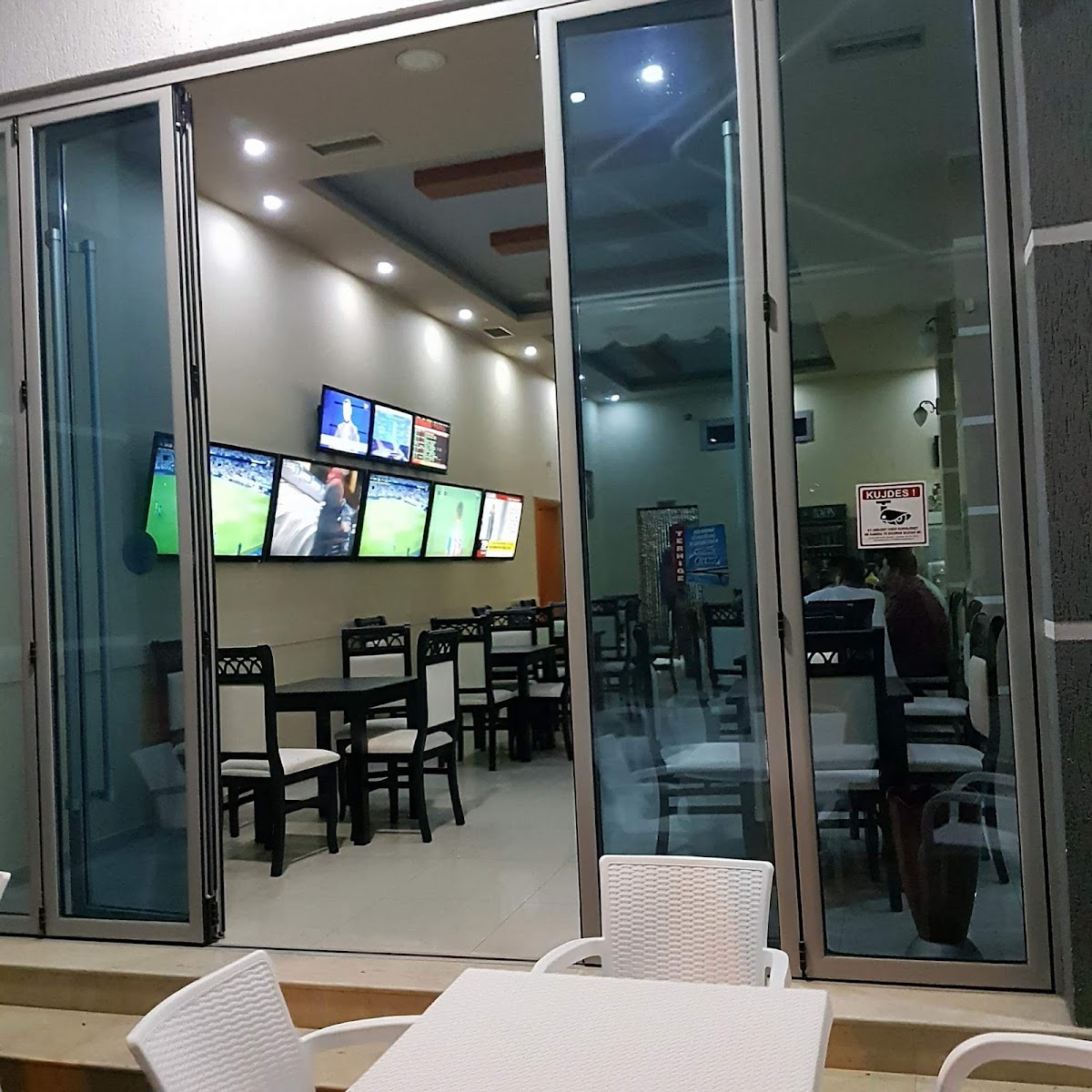 Ersado Bar