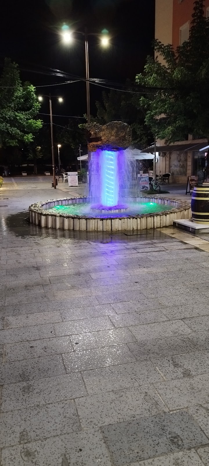 Colorful Fountain photo 2