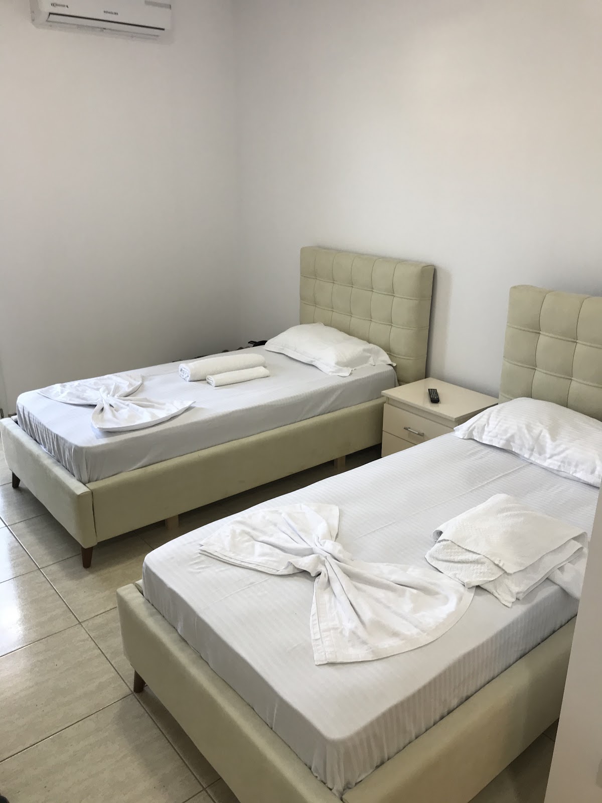 Hotel "Skura" Librazhd photo 2