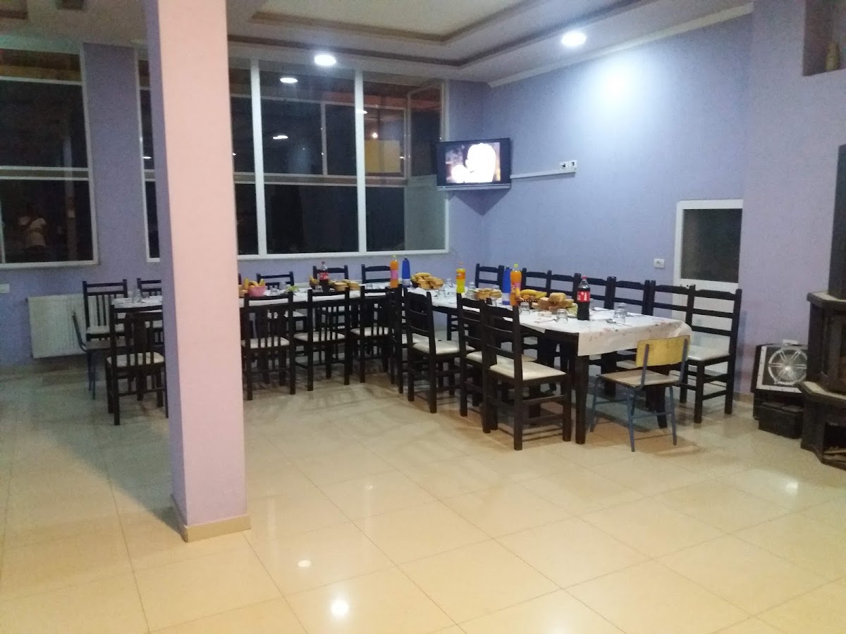 Bar kafe Gazidedja photo 5