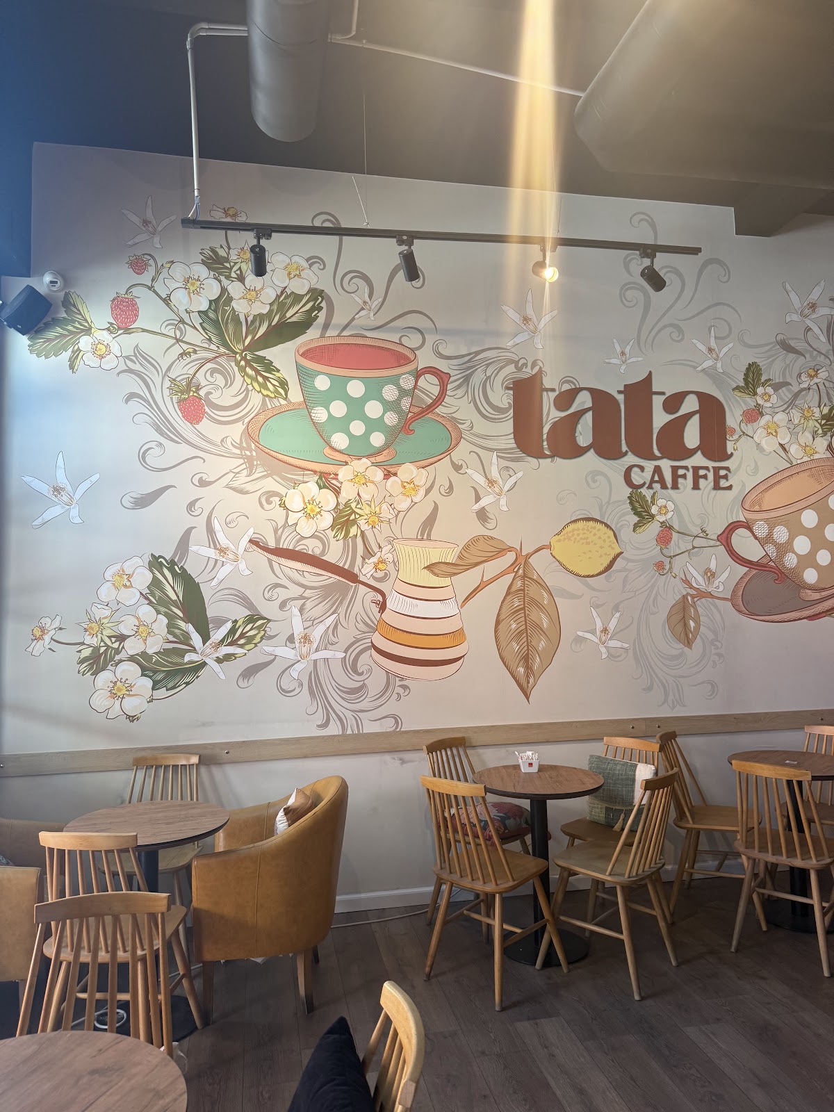 Tata bar photo 3