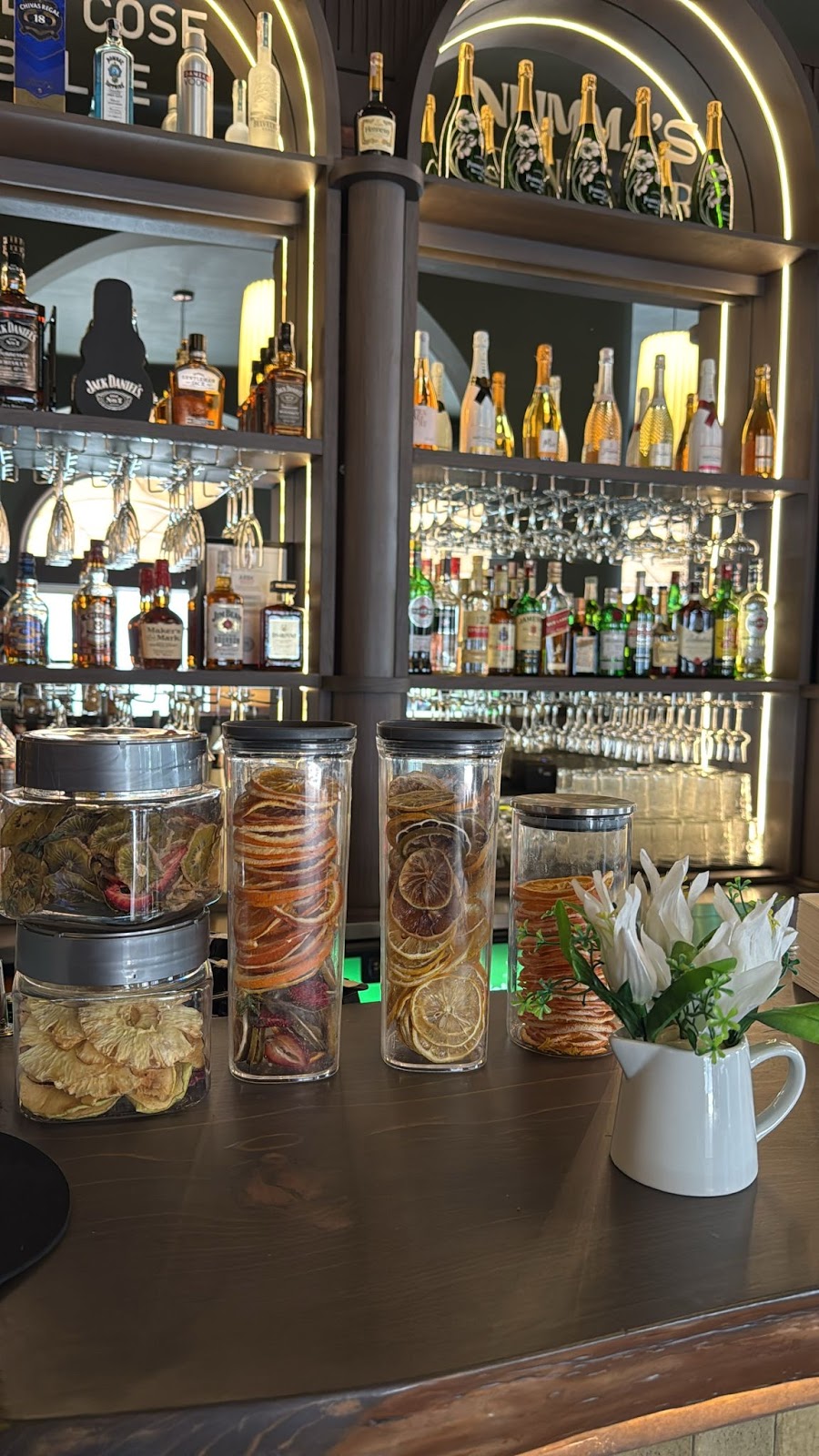 Numma's Lounge Bar photo 3