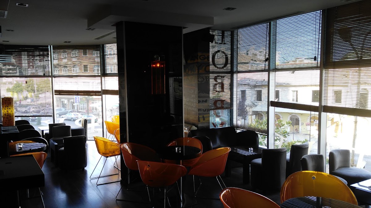 Lobby Bar