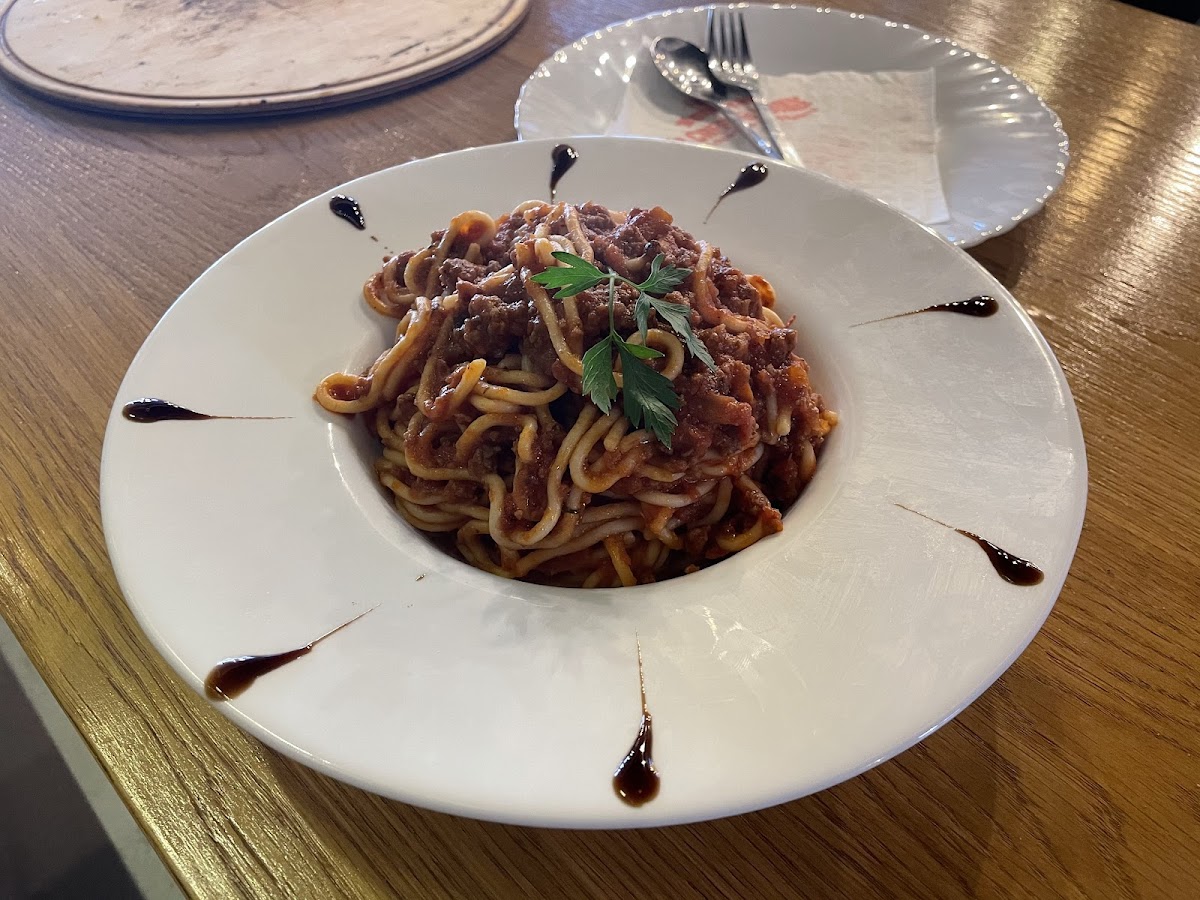 Is Caffe & Lounge — Restorante në Rahovec — photo 2