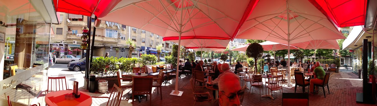 Kafe Flora