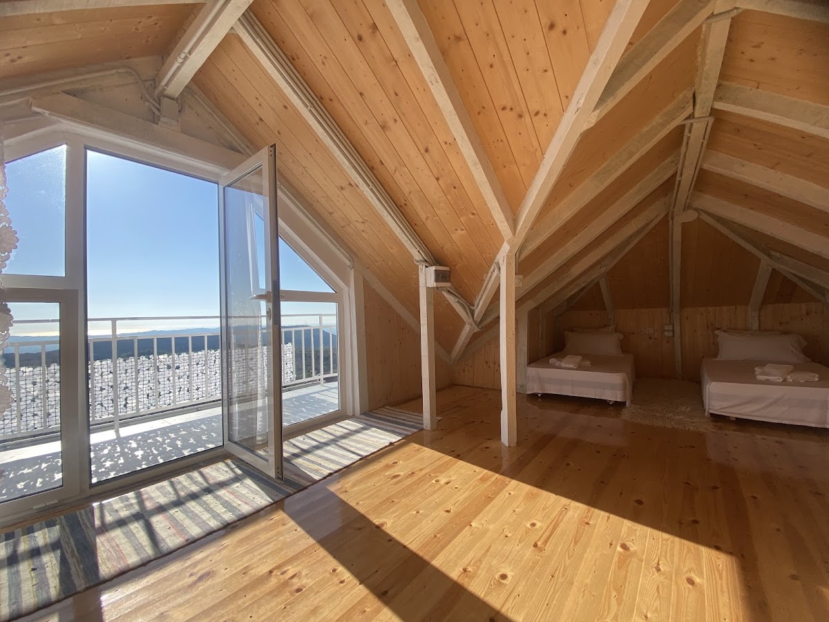Meti guest house