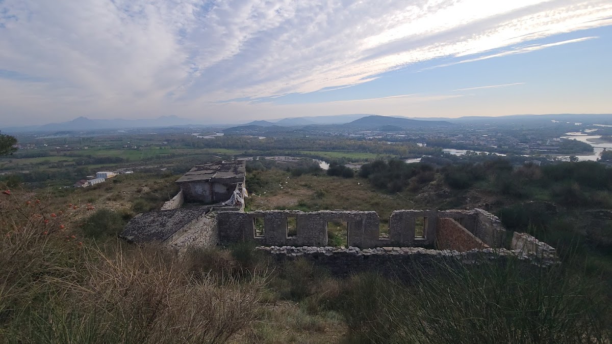 Bunkers photo 2