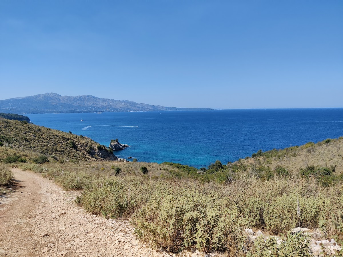 Edon-Bina Beach — Atraksione në Sarandë — photo 2