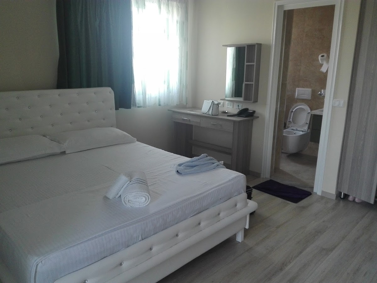 Hotel Korabi photo 2