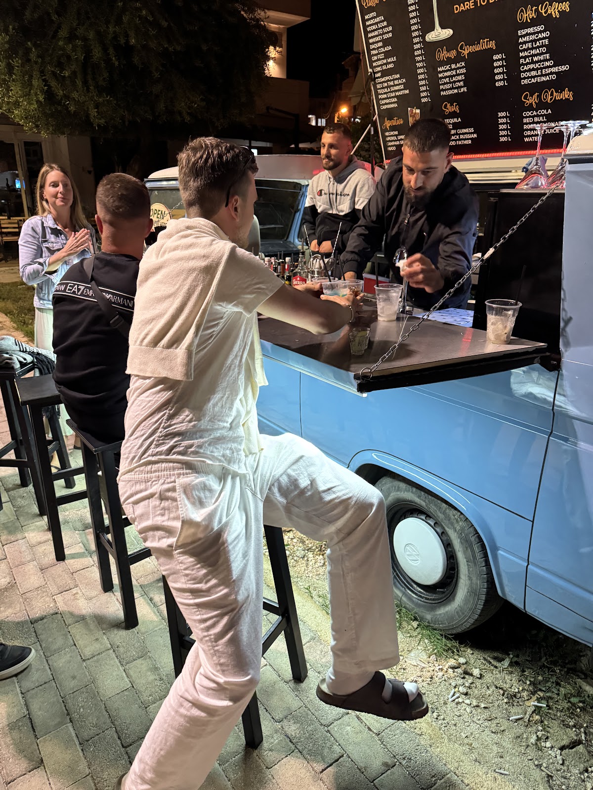 The Blue Bus Bar photo 4
