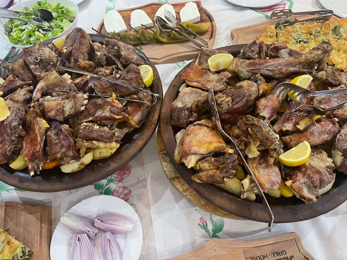 Jezerca - Bar & Grillhouse photo 2