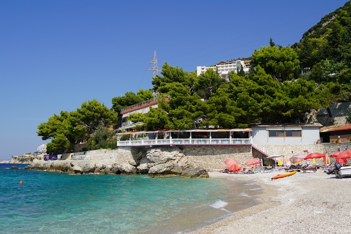 Hotel Zhironi photo 2