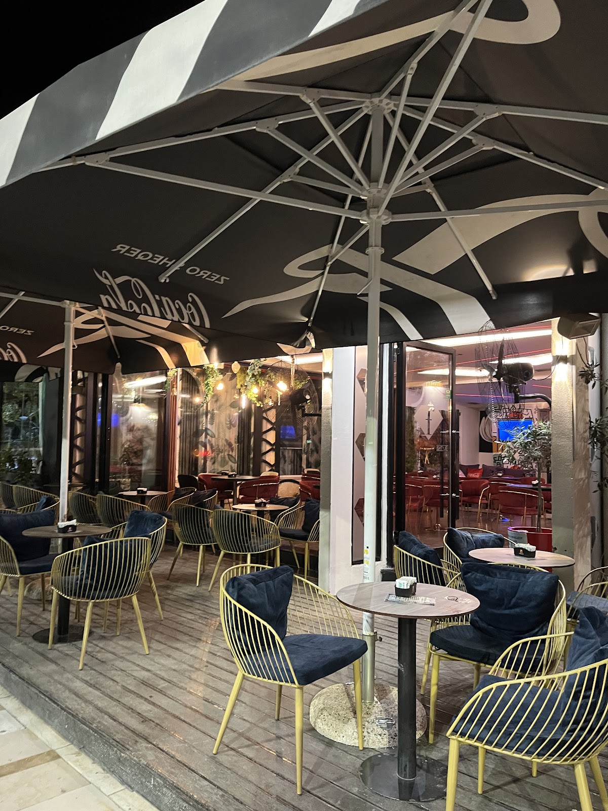 Fashion Bar