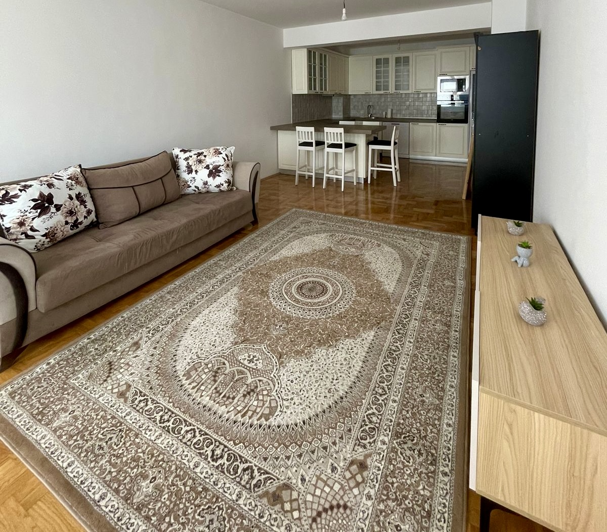 Central Rooms photo 2