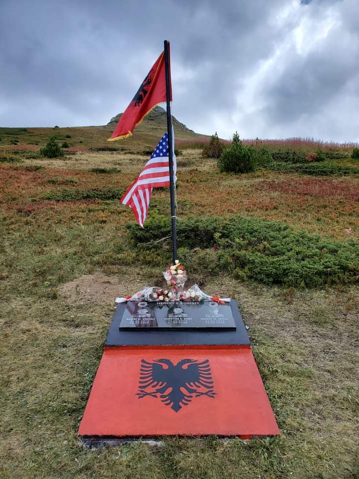 Lulzim bobi. — Atraksione në Pejë