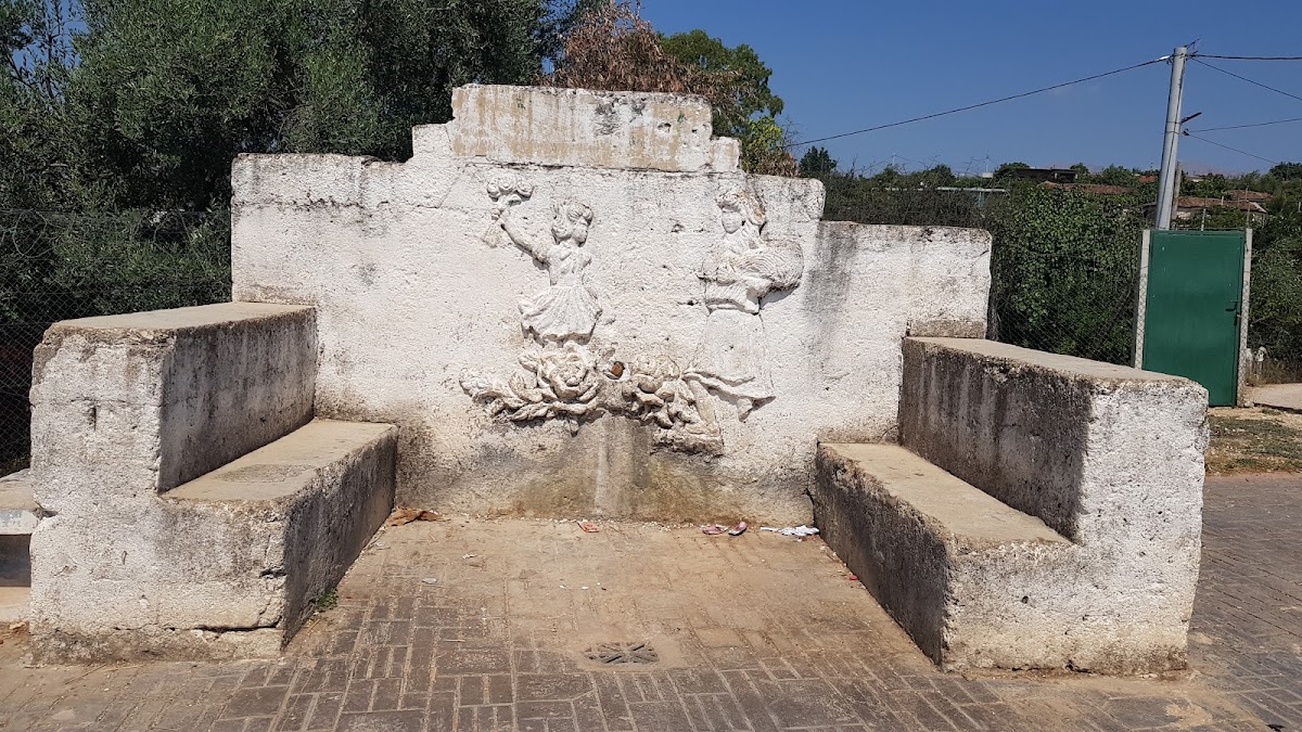 Qendra e fshatit Bajkaj