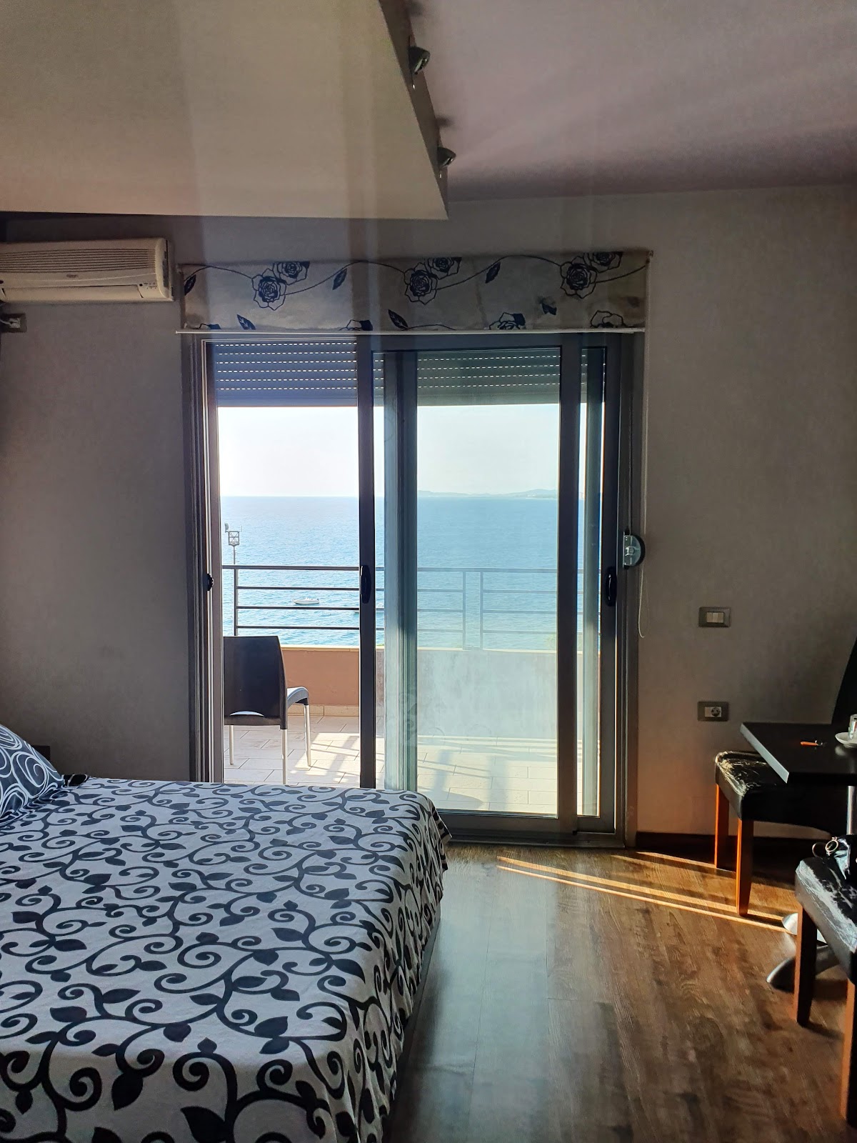 Hotel Ambasador, Vlore photo 2