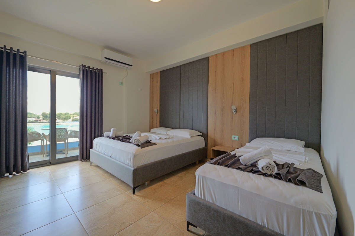 Hotel Esmerald Ksamil photo 2
