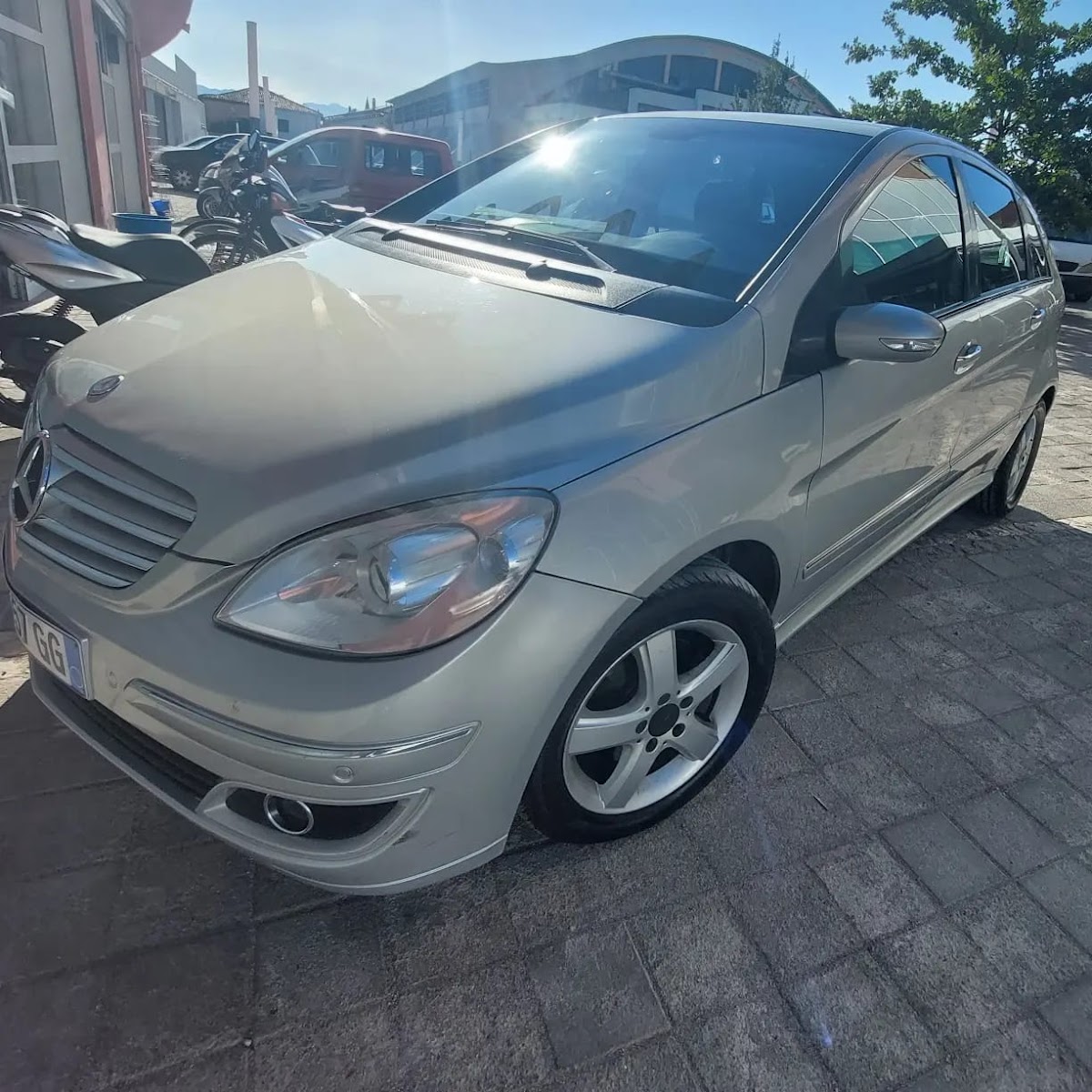 Car Rental Fabi photo 2