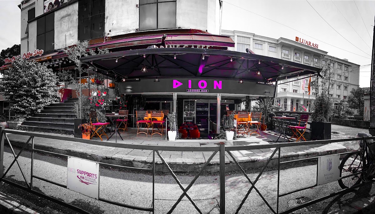 DION LOUNGE BAR