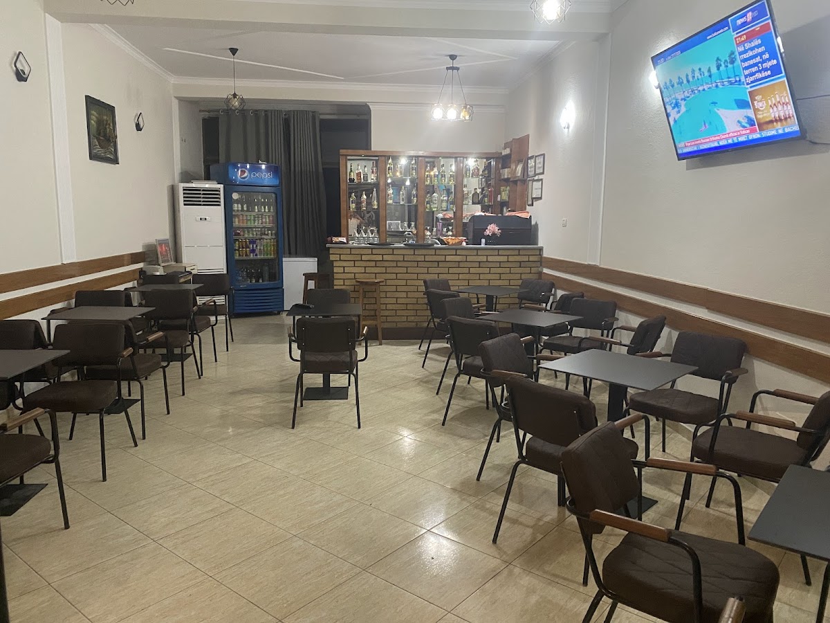 Bar Kafe- Hotel-ANDI photo 4