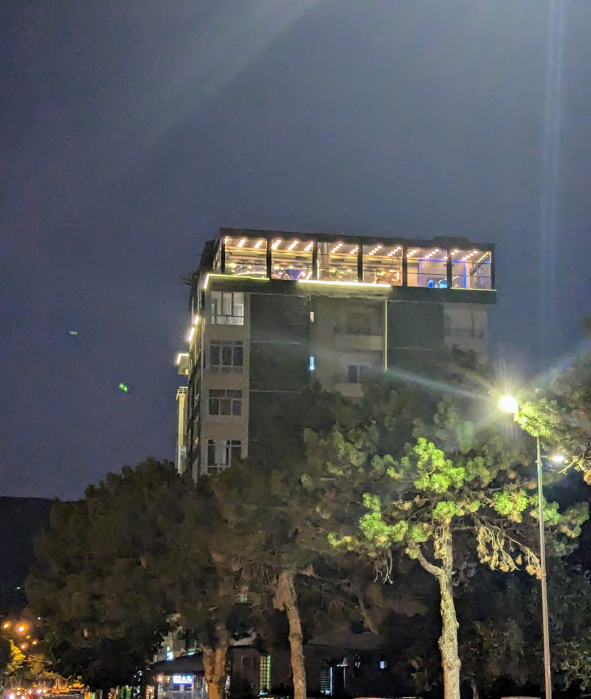Sky View Bar, Restaurant and Hotel