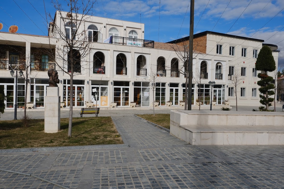 Bujtina As e Vogël, As e Madhe photo 3
