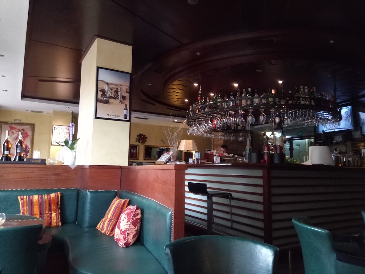 BONAPARTE Wine Bar photo 5