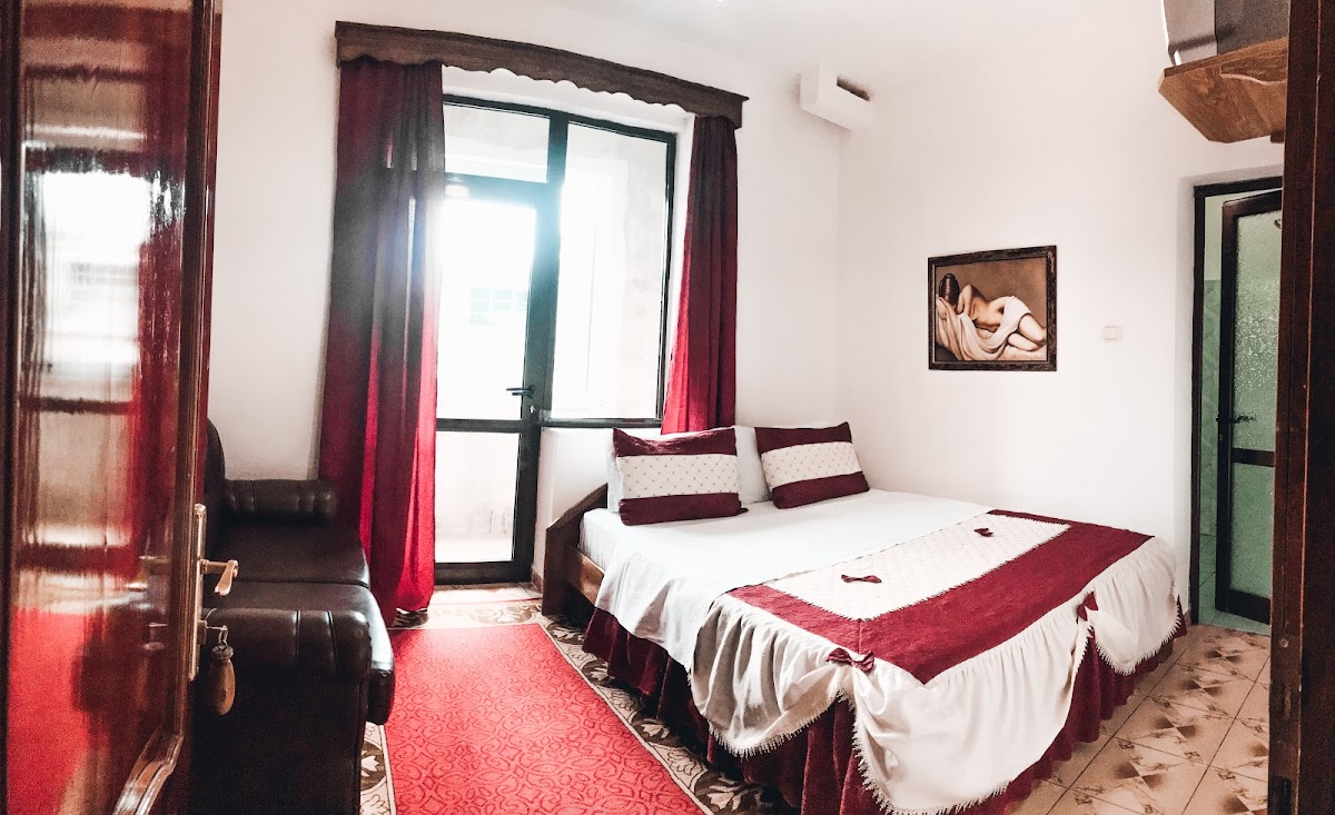 Hotel Devi photo 2