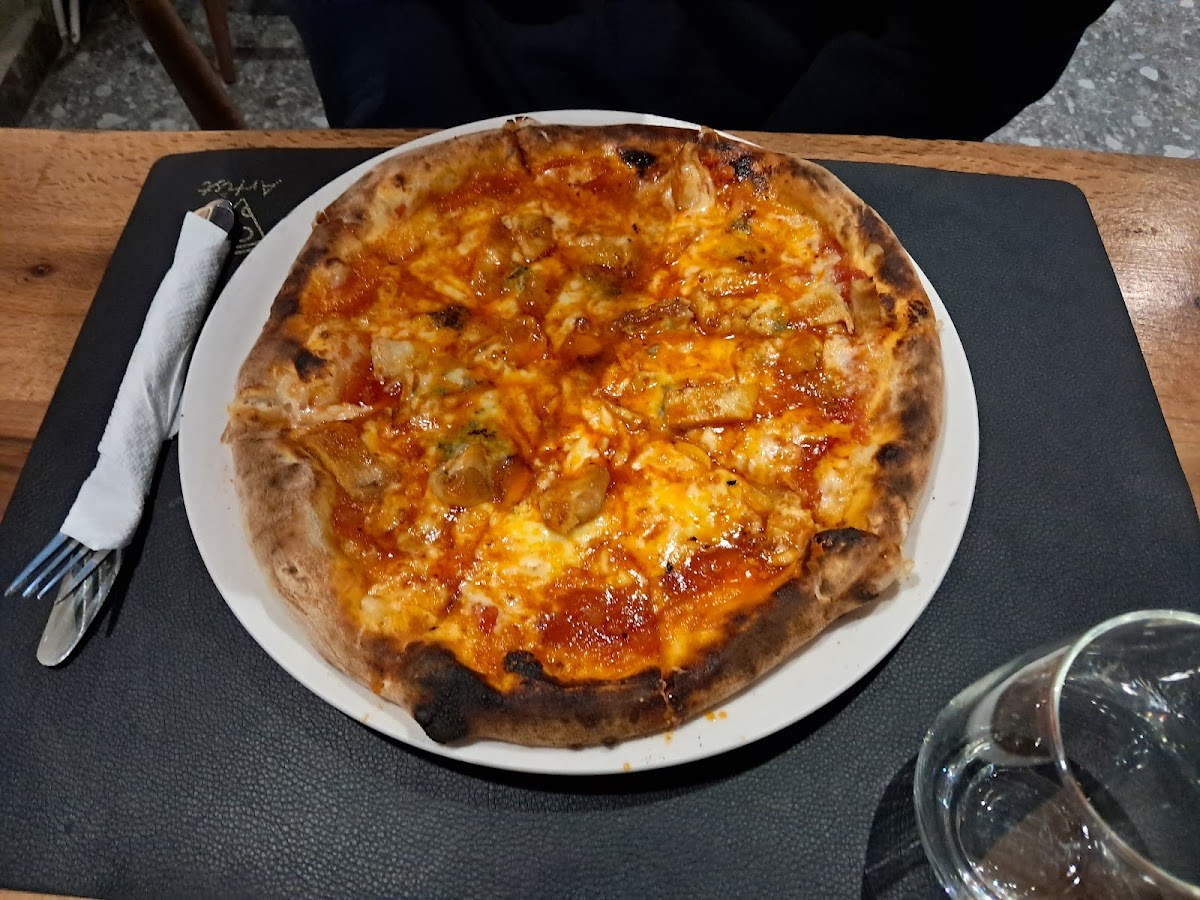 Pizza Restorant Artist photo 3