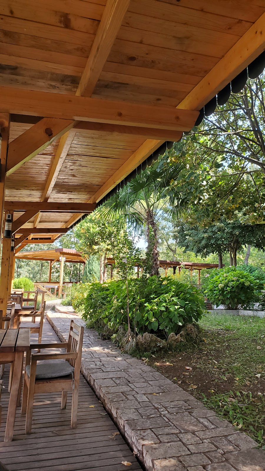 Restorant Natyra