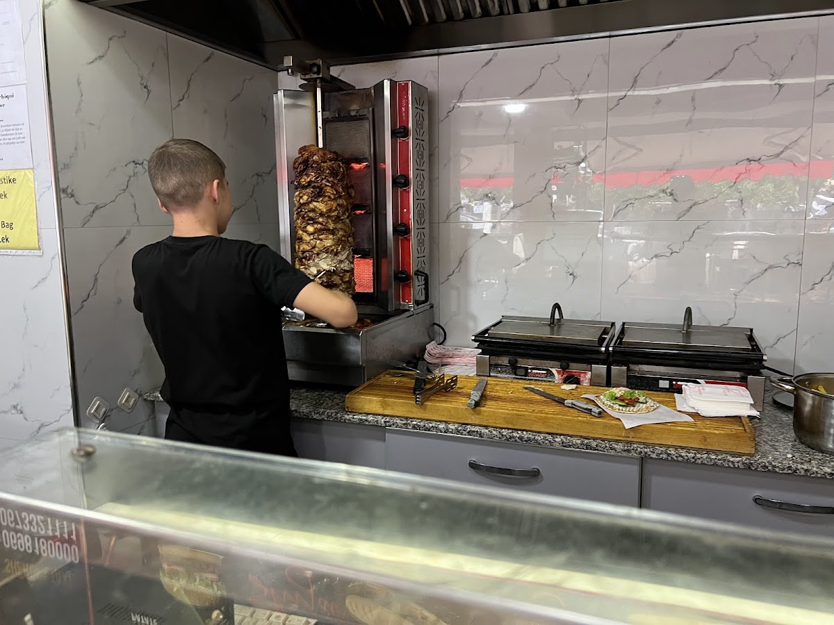 Fast Food Shija Shkoder photo 4