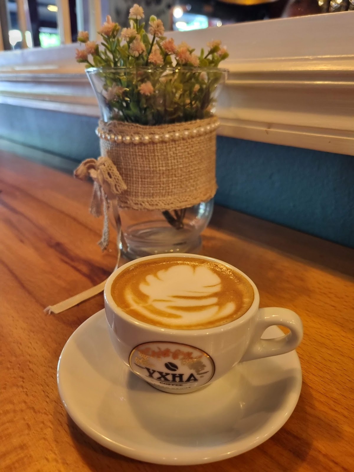 YXHA Coffeeshop 03 photo 3