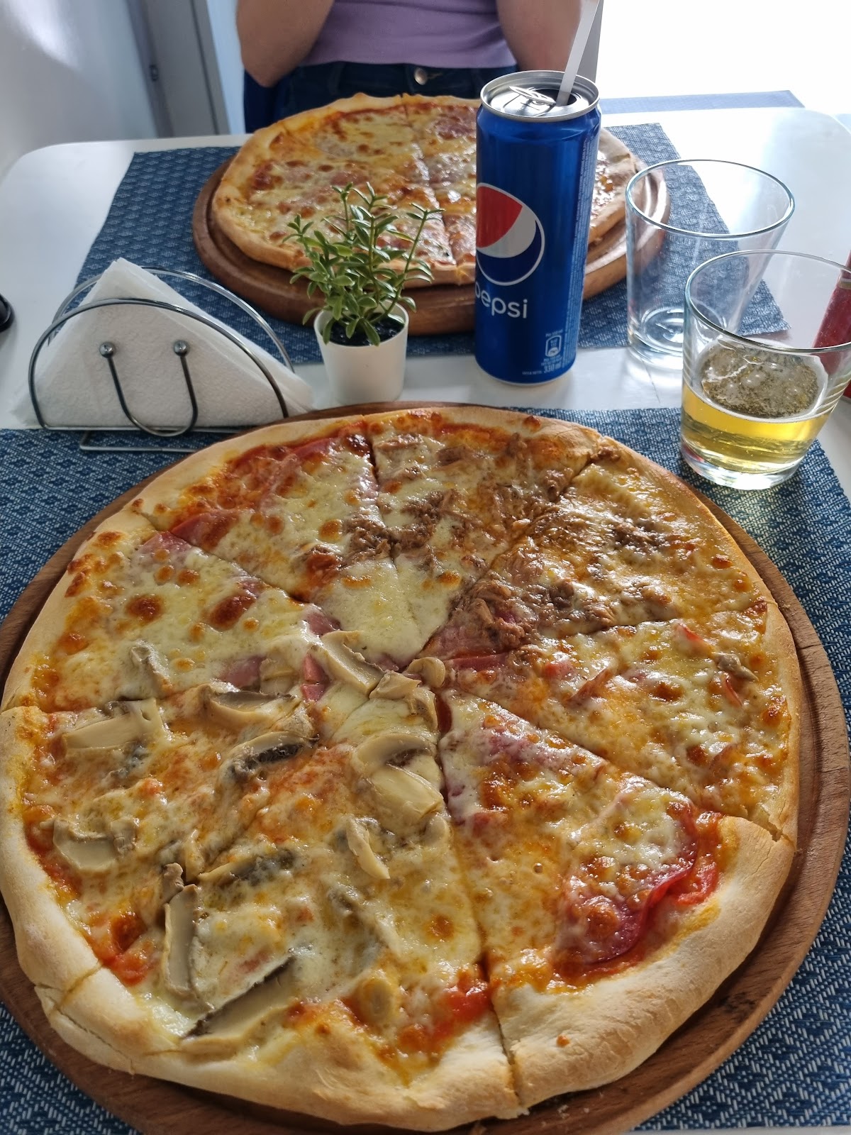 Mona Lisa Pizza Bar photo 2