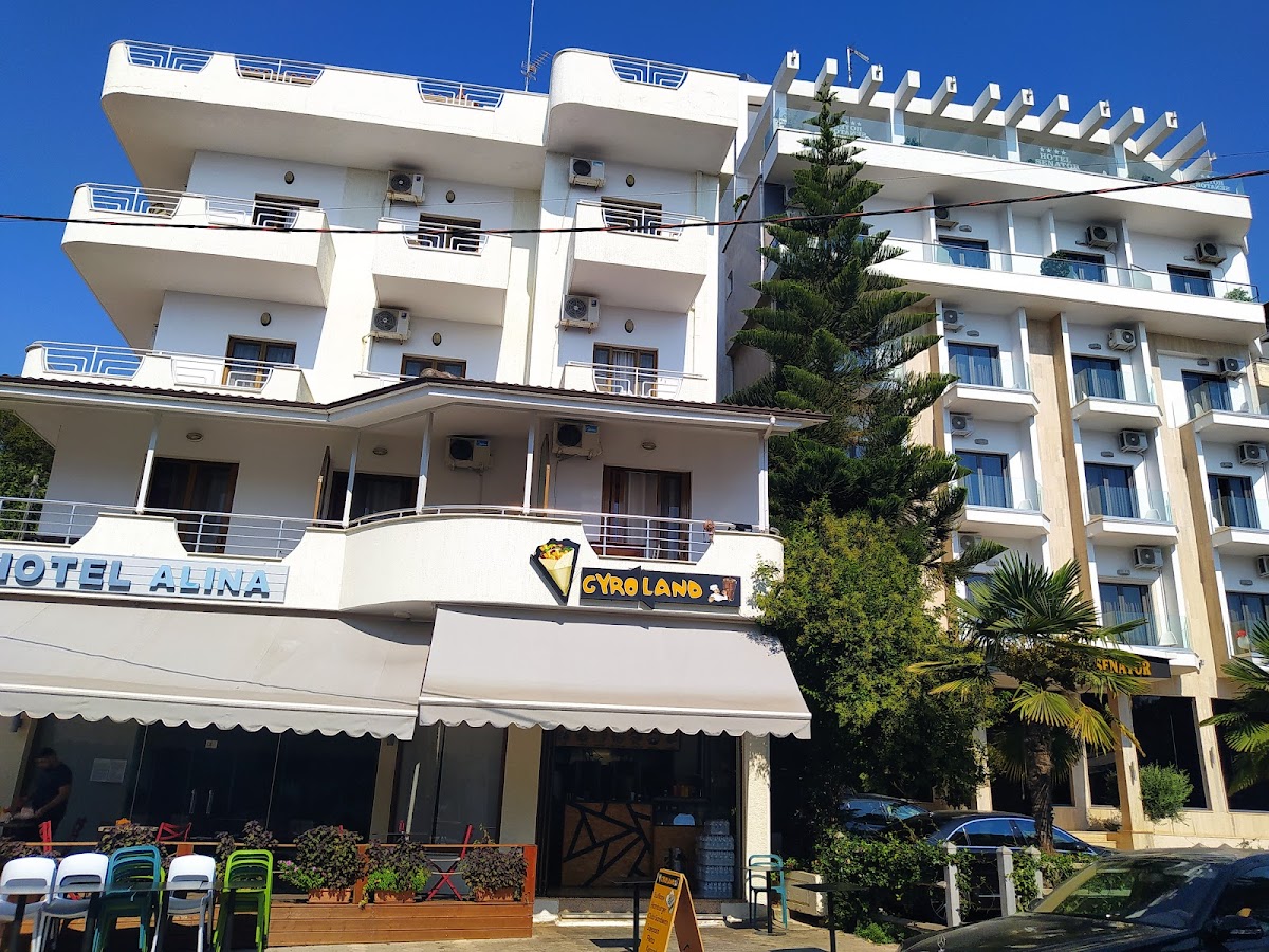Hotel Alina photo 2