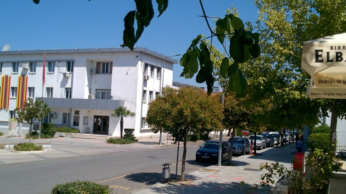 Gramsh Central Square “Kamber Dermyshi” photo 4