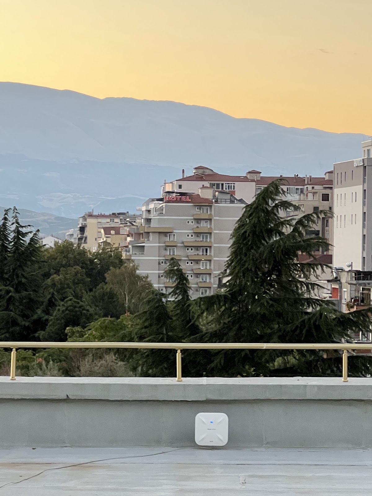 Kendi Veres photo 4