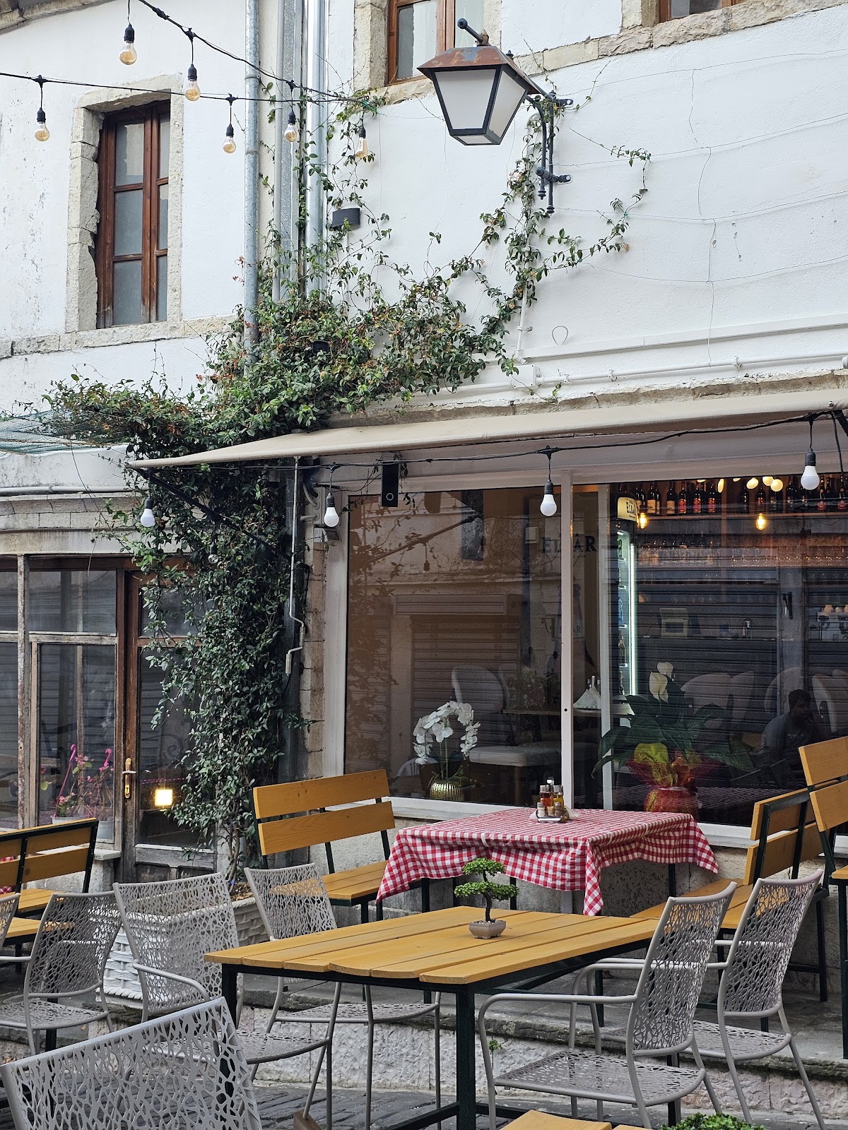 Citadel Bar-Restaurant photo 3