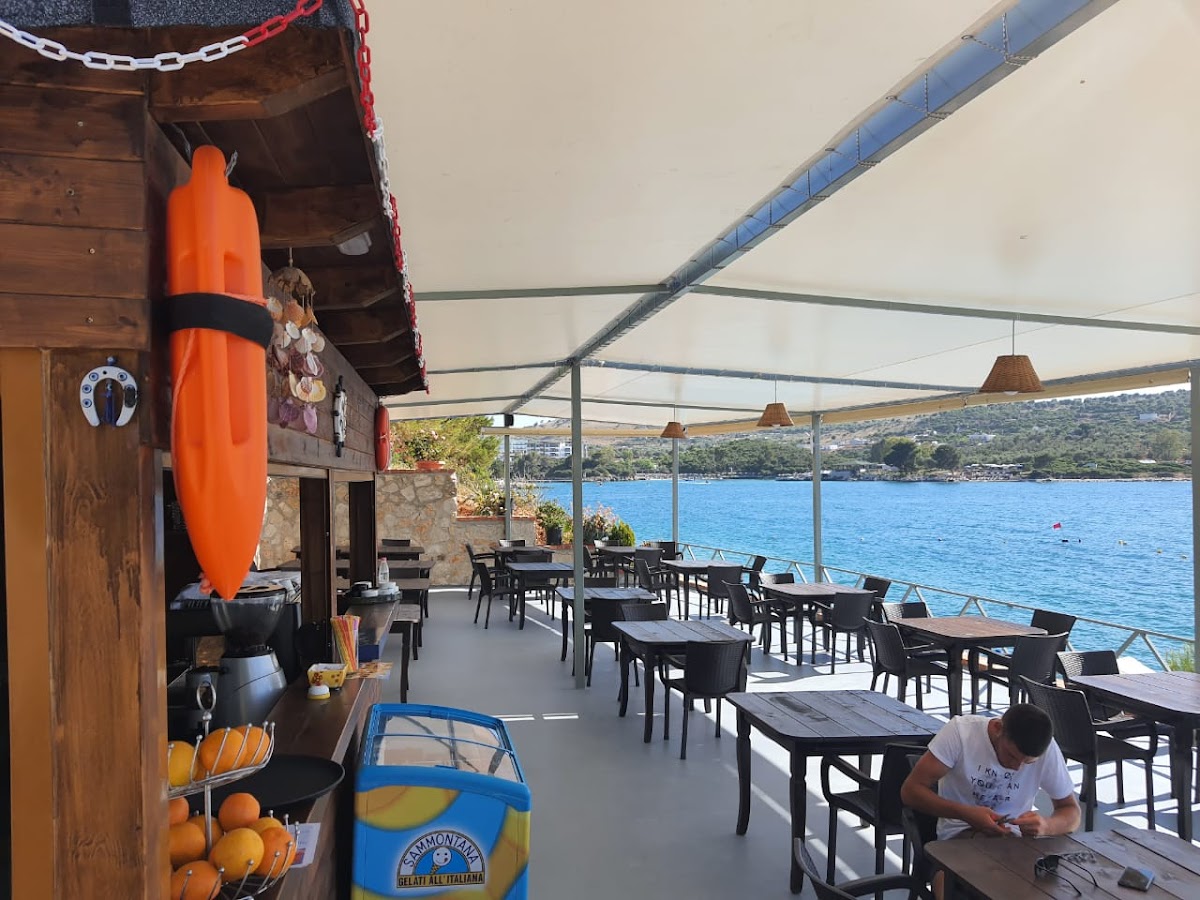 Beach-Bar-Restaurant Horizont